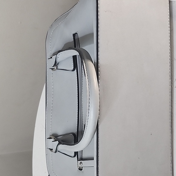 Kate and Alex  medium size clutch purse - Picture 7 of 7